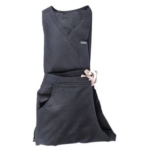 Figs Charcoal V-Neck Scrub Set